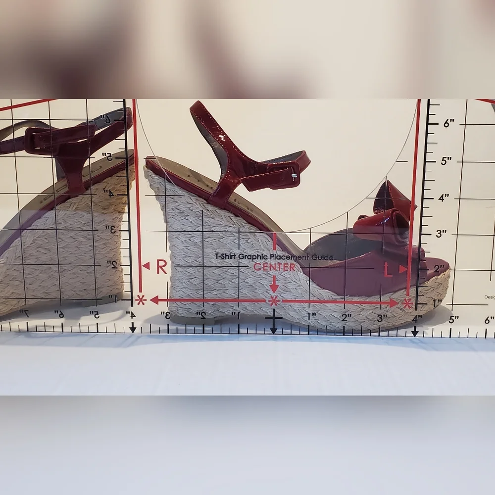 Moda Spana Red Patent Wedge Sandals Sz 10